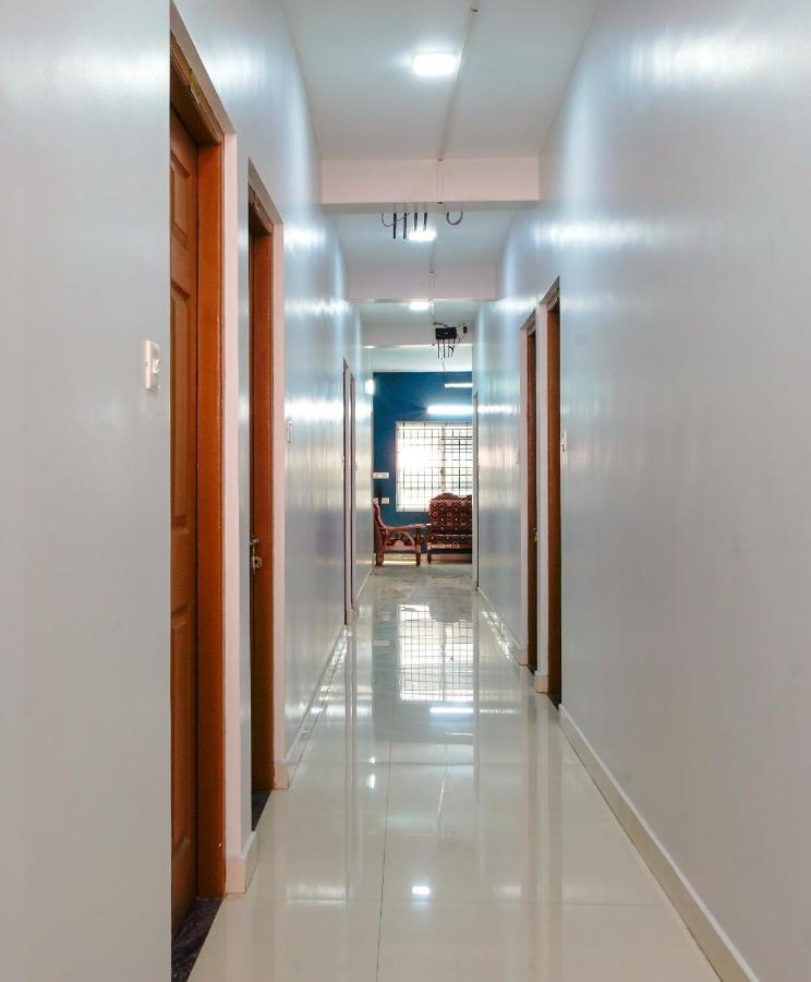 Reach Residency Hotel Kochi Exterior foto
