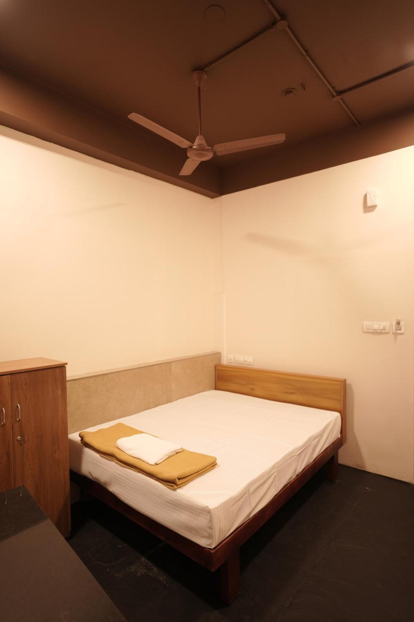Reach Residency Hotel Kochi Exterior foto