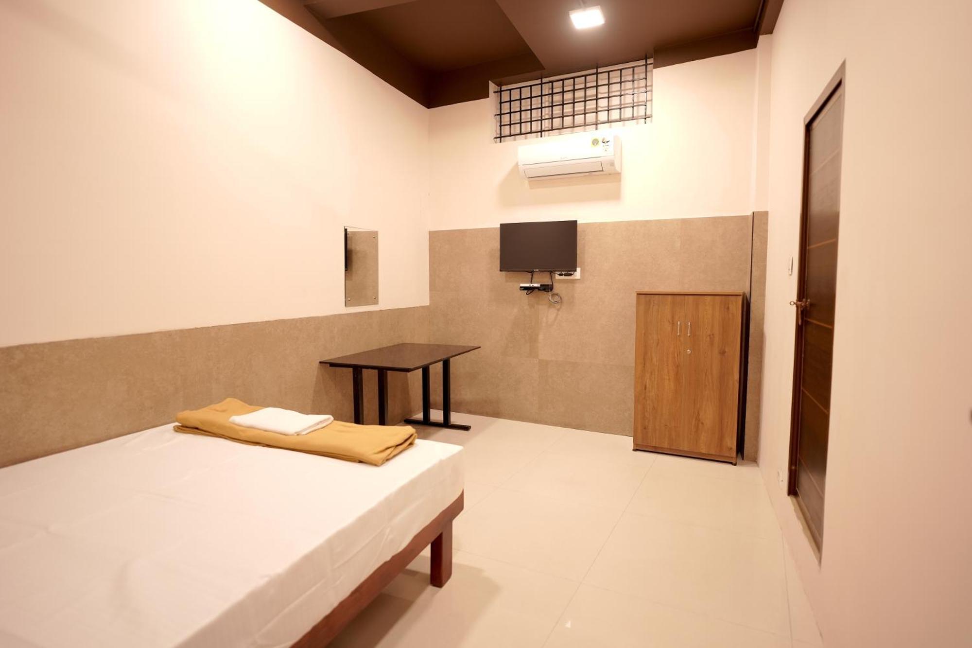 Reach Residency Hotel Kochi Exterior foto